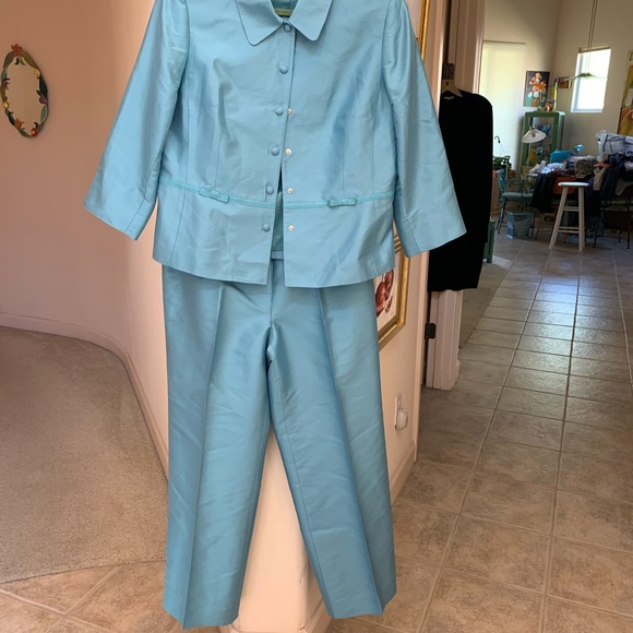 Kate Hill Other - VINTAGE SILK CHANTUNG Kate Hill Suit